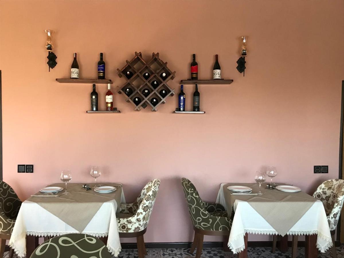 Ohio Inn & Cafe Ivanovka Екстер'єр фото