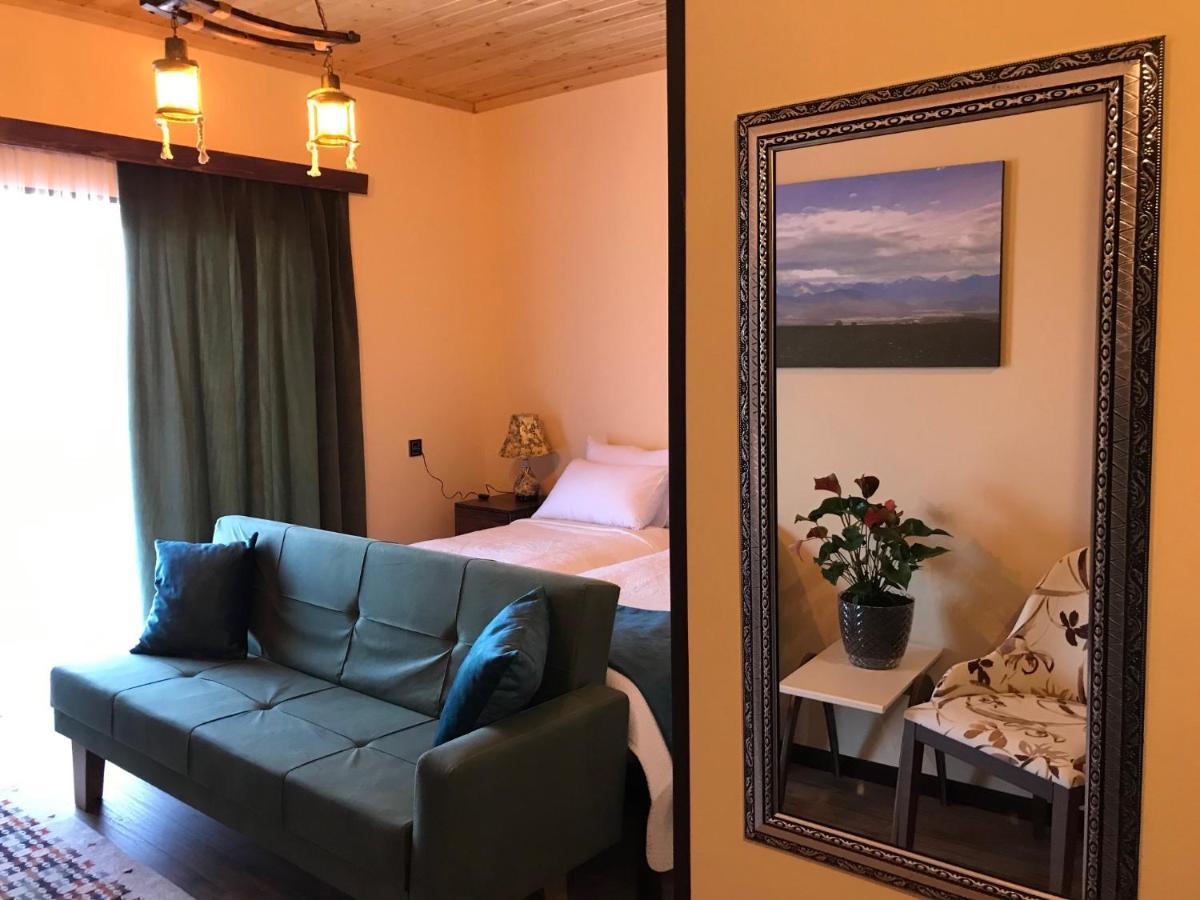 Ohio Inn & Cafe Ivanovka Екстер'єр фото